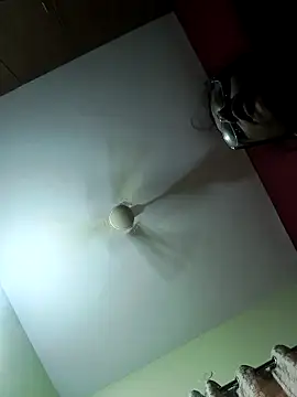 Snapshot of Kannadasexywifes chatting on 03-23-26, 09:53 Kannadasexywifes online show from 03-23-26, 09:53