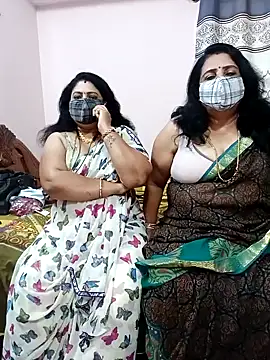 Snapshot of Kannadasexywifes chatting on 07-14-26, 10:21 Kannadasexywifes online show from 07-14-26, 10:21