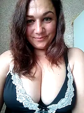 Snapshot of Susan8421 chatting on 06-22-26, 02:14 Susan8421 online show from 06-22-26, 02:14