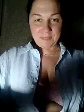 Snapshot of Susan8421 chatting on 02-26-26, 03:56 Susan8421 online show from 02-26-26, 03:56