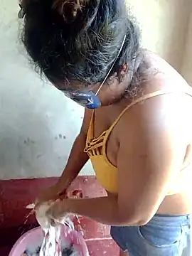 Snapshot of shanaya-baby77 chatting on 03-02-26, 10:00 shanaya-baby77 online show from 03-02-26, 10:00