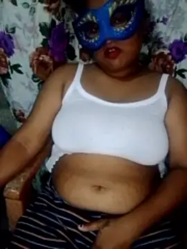 Snapshot of shanaya-baby77 chatting on 02-16-26, 03:21 shanaya-baby77 online show from 02-16-26, 03:21