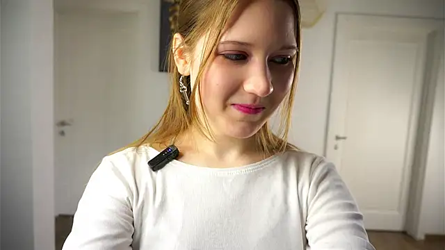 KourtneyRevira online show from 02-20-26, 11:56