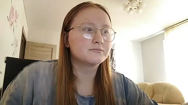 AnikaLipps online show from 06-27-26, 12:22