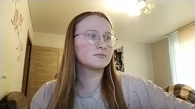 AnikaLipps online show from 05-20-26, 04:42