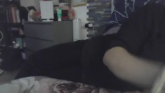 luanahot1 online show from 03-16-26, 12:42