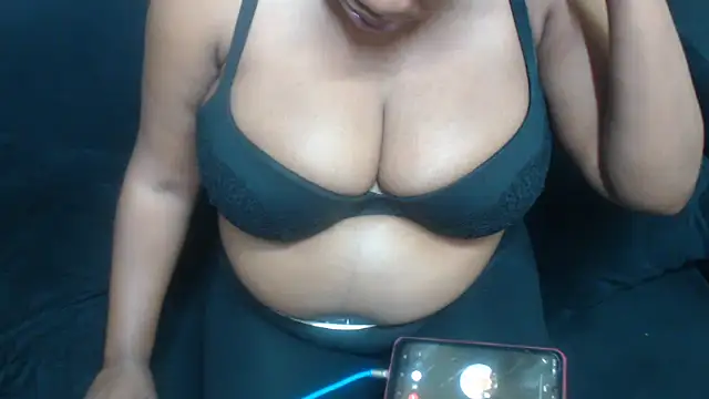 BustyNina41XX online show from 03-25-26, 08:30