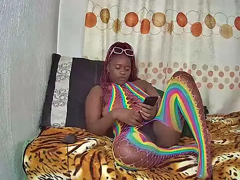 Darkbeauty27 online show from 04-16-26, 09:39