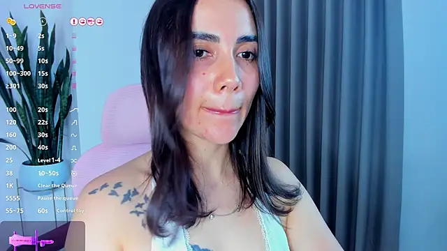 Snapshot of sara_ospina22 chatting on 07-01-26, 07:36 sara ospina22 online show from 07-01-26, 07:36