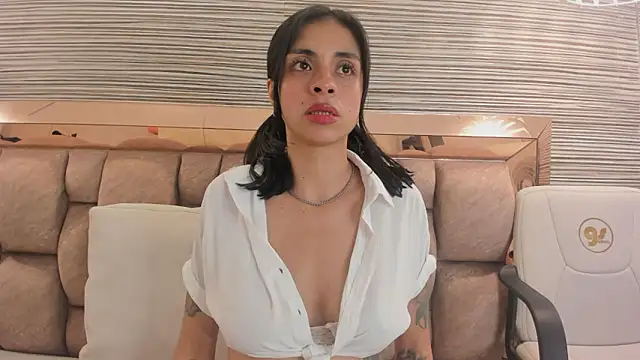 annie shine  online show from 02-20-26, 11:56