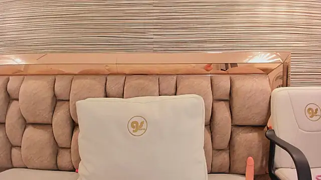 annie shine  online show from 02-22-26, 11:34