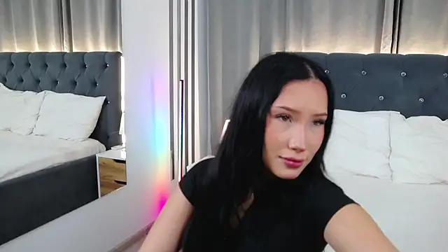 Snapshot of VikkyVonn chatting on 07-15-26, 11:06 VikkyVonn online show from 07-15-26, 11:06