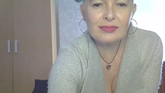 Laura-Parker online show from 03-13-26, 02:44
