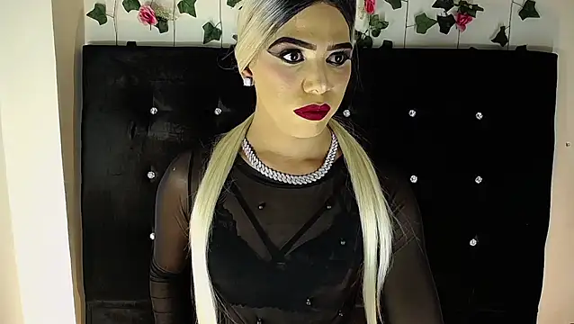 Kristal Queen01 online show from 04-12-26, 06:16