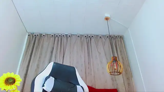 Cayetana Black  online show from 02-24-26, 07:48