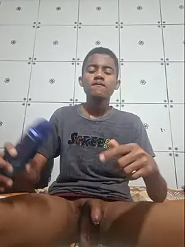 Snapshot of jujubinha1028 chatting on 02-17-26, 02:31 jujubinha1028 online show from 02-17-26, 02:31