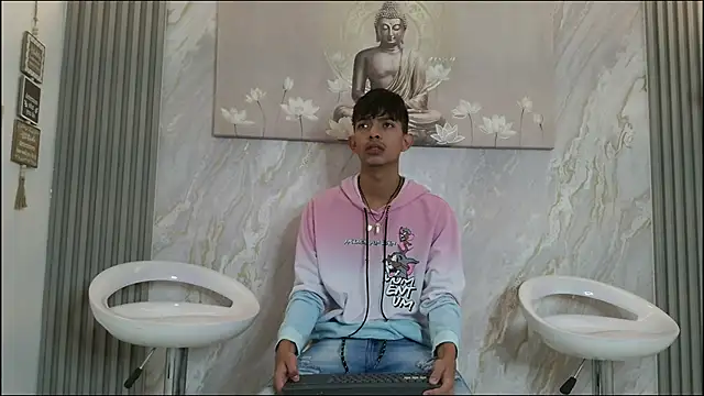 Snapshot of KITTY_BOSH chatting on 04-07-26, 01:13 KITTY BOSH online show from 04-07-26, 01:13