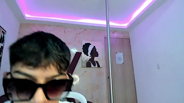 Snapshot of KITTY_BOSH chatting on 02-24-26, 01:12 KITTY BOSH online show from 02-24-26, 01:12