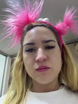 violet-grey online show from 07-19-26, 04:04