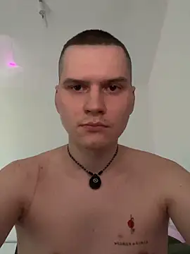 Kristina Maks online show from 04-02-26, 02:13