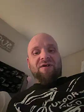 Mikeytoxxxic online show from 04-21-26, 10:11