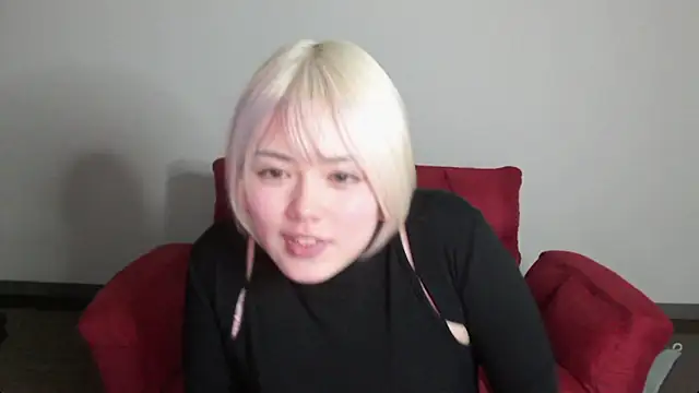 uru luv000 online show from 02-19-26, 08:22