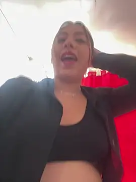 Emiily joee  online show from 04-12-26, 07:17