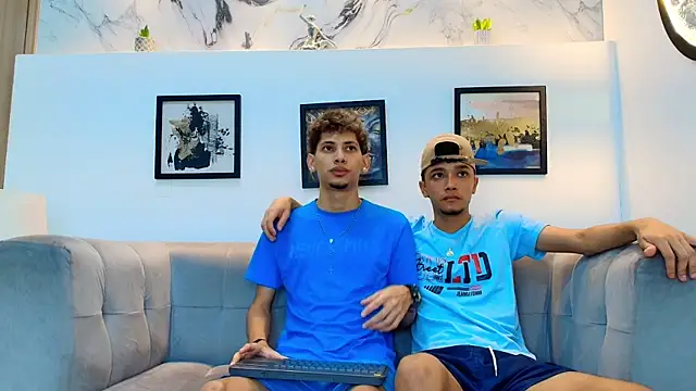 YOUNG BOYS HELL online show from 04-22-26, 01:12