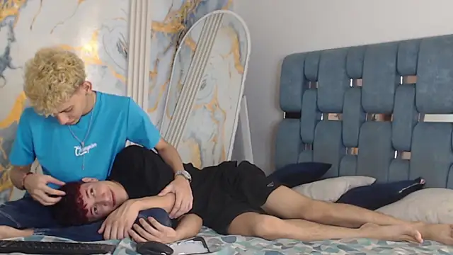 YOUNG BOYS HELL online show from 06-19-26, 02:06