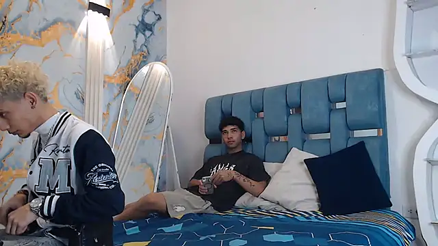 YOUNG BOYS HELL online show from 06-02-26, 01:16