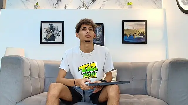 YOUNG BOYS HELL online show from 04-23-26, 01:12