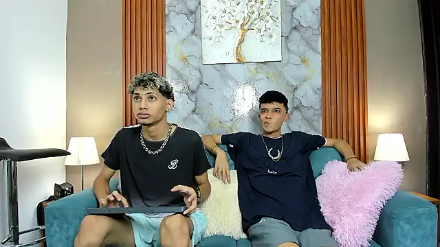 Snapshot of YOUNG_BOYS_HELL chatting on 02-18-26, 01:14 YOUNG BOYS HELL online show from 02-18-26, 01:14