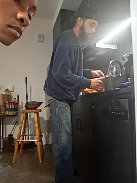 Cinnamonbunn online show from 02-27-26, 07:30