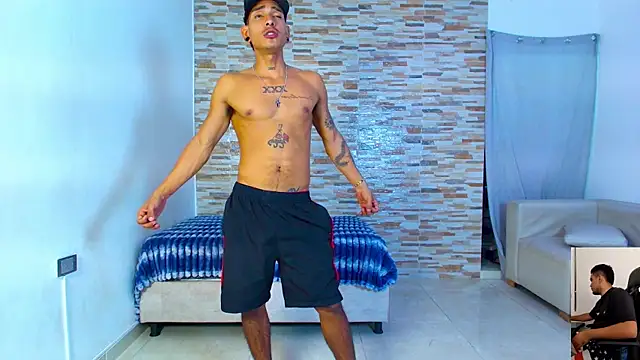 Snapshot of kinkyhousexxxx chatting on 06-12-26, 12:19 kinkyhousexxxx online show from 06-12-26, 12:19