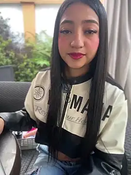 Daniela Pink online show from 04-14-26, 11:04