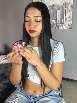 Daniela Pink online show from 03-12-26, 04:44