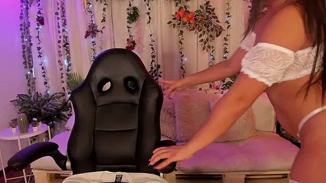 Snapshot of cata_desire chatting on 02-27-26, 08:41 cata desire online show from 02-27-26, 08:41