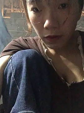 Snapshot of Sukem-mut chatting on 02-23-26, 01:29 Sukem-mut online show from 02-23-26, 01:29