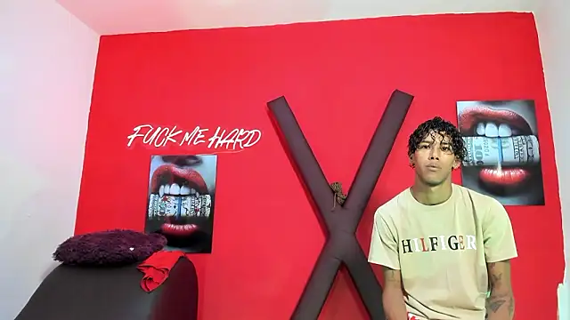 Snapshot of GREEN_BOYS chatting on 02-22-26, 07:33 GREEN BOYS online show from 02-22-26, 07:33