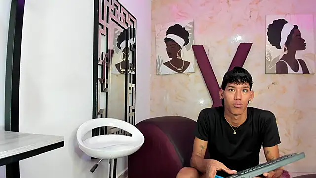 GREEN BOYS online show from 03-26-26, 01:15