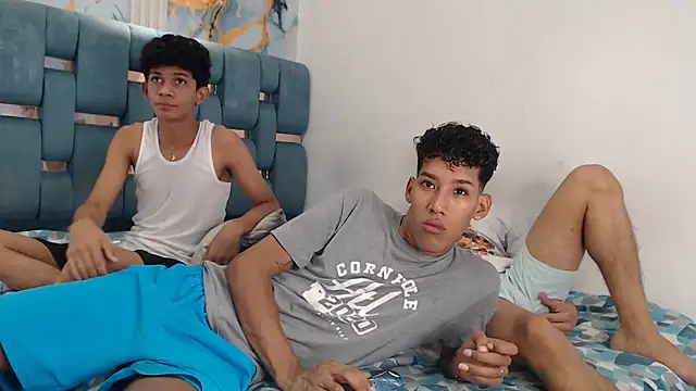 GREEN BOYS online show from 04-07-26, 10:22