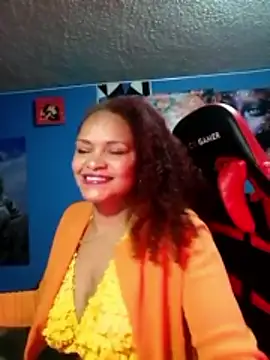 Snapshot of Helensex1 chatting on 02-20-26, 10:55 Helensex1 online show from 02-20-26, 10:55