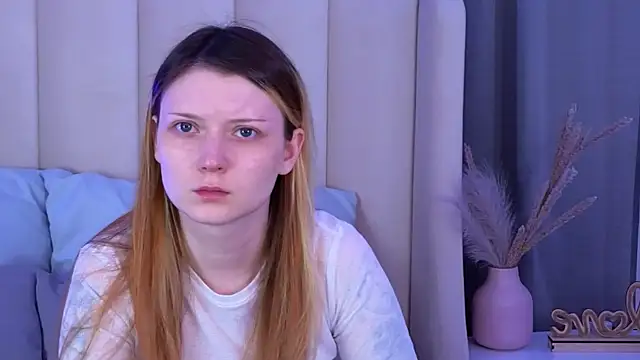 AlyssFrost online show from 07-28-26, 01:57