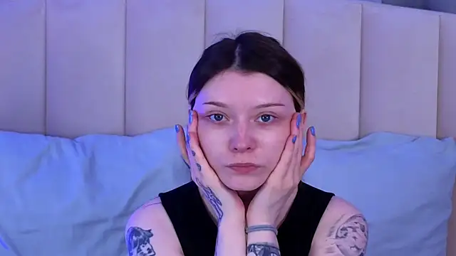 AlyssFrost online show from 07-26-26, 02:07