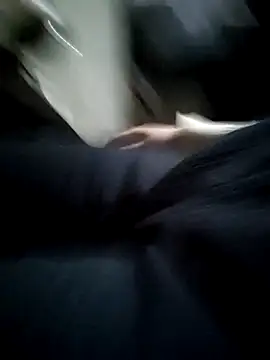 Snapshot of taniya0 chatting on 02-25-26, 12:33 taniya0 online show from 02-25-26, 12:33