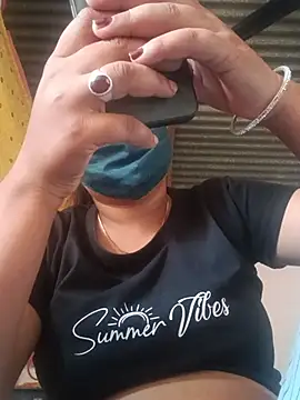 taniya0 online show from 04-11-26, 11:58