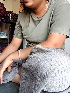 taniya0 online show from 03-06-26, 08:31