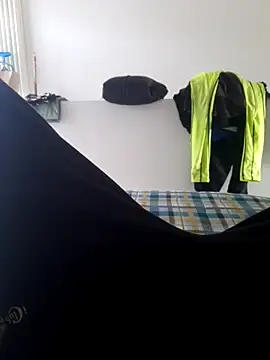 isuru lakshan online show from 03-03-26, 09:16