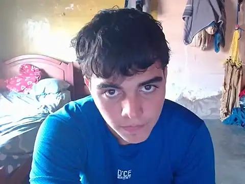 Snapshot of heiker__ chatting on 03-21-26, 05:28 heiker online show from 03-21-26, 05:28