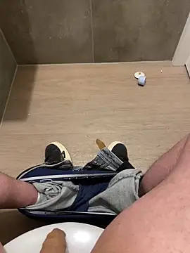 BlondeDutchXItaliano online show from 02-26-26, 03:56